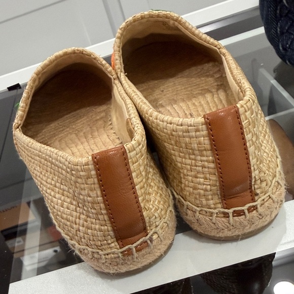 Tory Burch Floral Embroidered Espadrilles - Tan and Brown - Picture 5 of 5